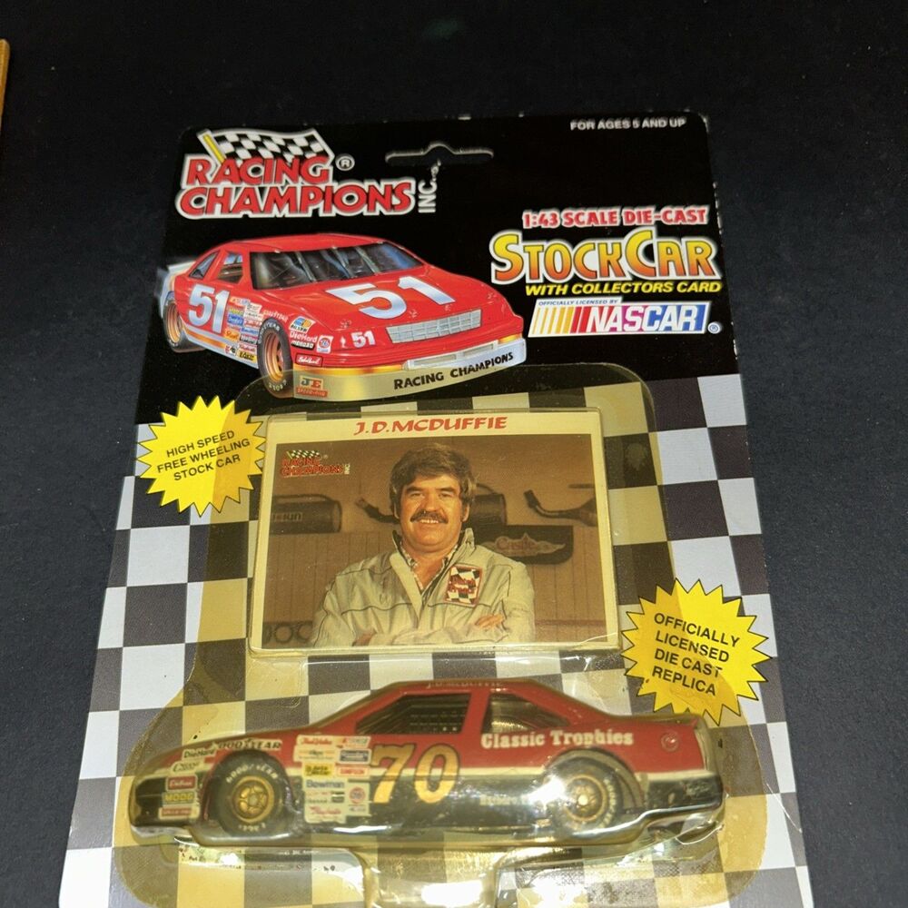 VTG NASCAR 1992 Bill Elliott #11 1:43 Die-Cast Car Amoco Replica
